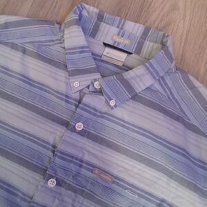 Columbia Button Down Shirt Mens L Blue Plaid Short Sleeve Cotton Pocket Tee